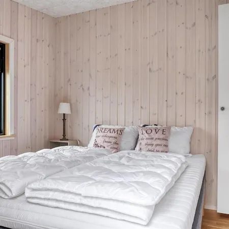 Feriehus Sharina - 320m To The Fjord By Interhome *