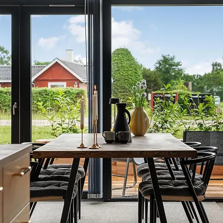 Sharina - 320m To The Fjord By Interhome Storvorde